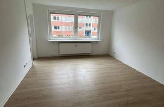 Wohnung mieten in Mozartstr. 13, 24943 Engelsby, Familienfreundliche 4 Zimmer Erdgeschosswohnung mit Balkon in Engelsby zum 01.05.2026 vermietbar!