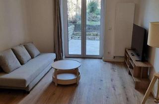 Wohnung mieten in Tarpenbekstraße 102, 20251 Eppendorf, Unbefristet! Neue 2,5 Zimmer-Souterrainwohnung mit Terrasse in Eppendorf