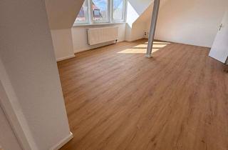 Wohnung mieten in Straße Des Friedens 37, 04552 Borna, modernisierte, großzügige Dachgeschosswohnung mit 3 Zimmern