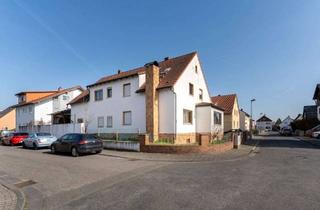 Einfamilienhaus kaufen in 68623 Lampertheim, freistehendes Einfamilienhaus - renovierungsbedürftig
