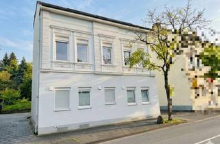 Haus kaufen in 53604 Bad Honnef, Wohnen & Vermieten in Bad Honnef | 310 m² WFL | 5 Einheiten | 46.440 € Miete & 5,81 % Ren...