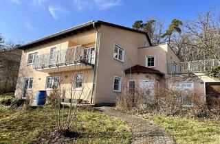 Haus kaufen in 90579 Langenzenn, Großzügiges Ein- bis Zweifamilienhaus mt 8.197 qm Grund, PV-Anlage, Wald und Panoramablick