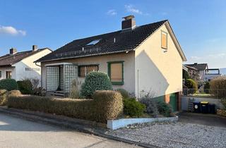 Einfamilienhaus kaufen in 37276 Meinhard, Einfamilienhaus in Grebendorf (Knickelberg) mit (teil-)ausgebauten Dachgeschoss, Vollkeller, Garage,
