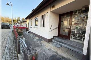 Doppelhaushälfte kaufen in 73061 Ebersbach, Charmante Doppelhaushälfte mit großem Grundstück Potenzial in ruhiger Lage von Ebersbach-Sulpach