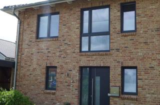 Haus mieten in An Der Obek 1b, 22956 Grönwohld, Charmante DHH: Modernes Klinkerhaus in idyllischer Lage mit Südwest-Ausrichtung