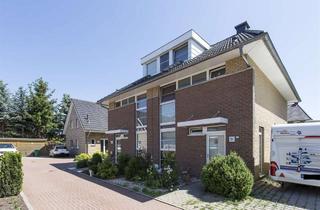 Haus mieten in Vogelkirschenweg 52, 14979 Großbeeren, Schöne Doppelhaushälfte mit Garten, Terrasse & 2 Stellplätzen in Großbeeren