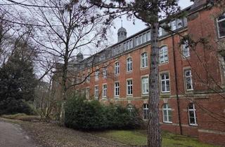 Gewerbeimmobilie kaufen in Westerholter Weg 84, 45657 Recklinghausen, Historisches Gebäude mit Büroräumen und Wohnungen