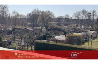 Wohnung kaufen in 19370 Parchim, Eigentum mit Balkon Richtung Elde