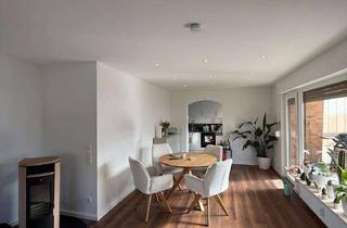 Wohnung mieten in Am Wolfsfeld 39, 65191 Bierstadt, Hochwertige 3-Zimmer Wohnung mit Kamin, EBK,Balkon und Garten