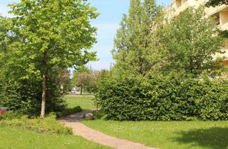 Wohnung mieten in Max Reichpietsch Ring 39, 18556 Dranske, Familienfreundliche 4-Zimmer-Wohnung direkt am Meer mit wunderschönem Gemeinschaftsgarten