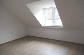 Wohnung mieten in 85395 Attenkirchen, Ch.Schülke-Immobilien; Attenkirchen, Schöne 2,5-Zimmer-DG-Wohnung, mit EBK!