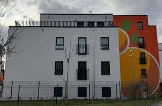 Wohnung mieten in 12683 Biesdorf, Traumhafte 3 Zimmer Wohnung mit separater Küche, Dachterrasse, Klimaanlage, Jalousie, B16