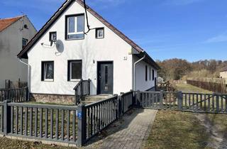 Einfamilienhaus kaufen in Hauptstraße, 15518 Steinhöfel, Modernes Einfamilienhaus mit Galerie, Balkon & großem Grundstück in ruhiger Lage