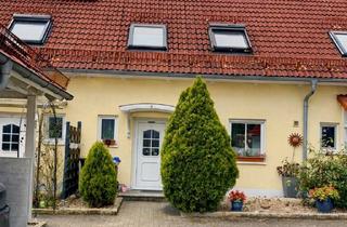 Haus kaufen in 86830 Schwabmünchen, Charmantes Reihenmittelhaus mit Garten in gefragter Lage von Schwabmünchen