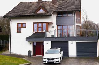 Villa kaufen in Ackerstraße 22, 59929 Brilon, Hochwertige Stadtvilla, mit Blick über Brilon