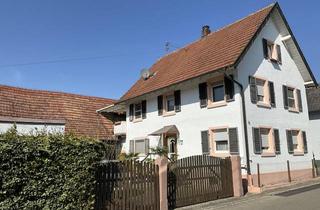 Haus kaufen in 77963 Schwanau, Älteres Zwei-Familienwohnhaus in Schwanau- Nonnenweier