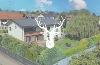 Haus kaufen in 79777 Ühlingen-Birkendorf, Ühlingen-Birkendorf - Elegantes Zweifamilienhaus mit einem einzigartigen Gartengrundstück und Baufenster in Berau