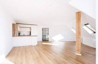 Wohnung kaufen in Meußlitzer Straße, 01259 Dresden, Dresden - Helle Zwei-Raum-Wohnung mit offener Wohnküche in Top-Lage!