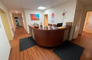 Wohnung kaufen in 27809 Lemwerder, Lemwerder - Praxis und Büroräume barrierefrei im Zentrum von Lemwerder