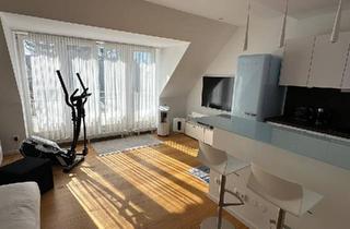 Wohnung kaufen in 80638 München, München - Provisionsfrei: Sonnige 2-Zimmer Dachgeschosswohnung in München
