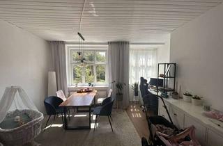 Wohnung kaufen in 12167 Steglitz (Steglitz), Steglitzer Altbau-Juwel: Teilmodernisierte Substanz trifft auf 20er-Jahre-Charme