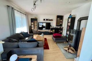 Wohnung kaufen in 85276 Pfaffenhofen, 3-Zi.-Terr.-EG-Whg. ca. 94, 47 m² mit beh. Wintergarten u. Garten ++ ruhige Siedlung in Pfaffenhofen