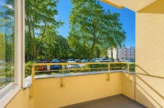 Wohnung kaufen in Rockenhausener Straße, 13583 Spandau, bezugsfrei hell ruhig Balkon: 2-Zi.-Whg im Hochparterre