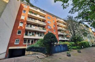 Wohnung kaufen in 22083 Barmbek-Süd, Vermietete 1-Zimmer-Wohnung mit Balkon und Außenstellplatz im beliebten Komponistenviertel