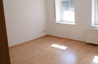 Wohnung kaufen in 72149 Neustetten, Attraktive 2,5-Zimmer-EG-Wohnung in idyllischer Lage von Nellingsheim.