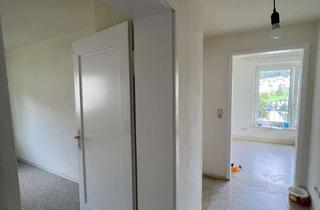 Wohnung kaufen in Gehart-Hauptmann Straße 19, 78112 St. Georgen, Charmante 2,5-Zimmer Wohnung in St. Georgen im Schwarzwald