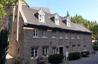 Wohnung mieten in Kölner Straße 5a, 50226 Frechen, Idyllisches wohnen im kernsanierten Denkmal: exklusive 4-Zimmer-Wohnung mit EBK