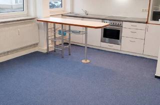 Wohnung mieten in Verdener Straße, 27570 Geestemünde, Frisch renovierte 1 Zi.-Wohnung 35m² mit EBK im 1. OG - Nähe Hochschule und Stadt