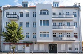 Wohnung mieten in Einbecker Str. 43, 10315 Friedrichsfelde, Zimmer-Dachgeschosswohnung mit Einbauküche und Terrasse