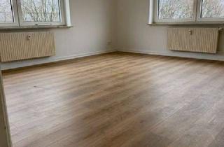 Wohnung mieten in Kaiserstraße, 24143 Gaarden-Ost, 2-Zimmerwohnung mit Balkon in Kiel-Gaarden