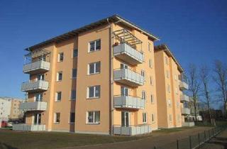 Wohnung mieten in 17491 Schönwalde II, Aufzug und Balkon: 3-Zimmer-Wohnung mit Einbauküche und Stellplatz in Greifswald