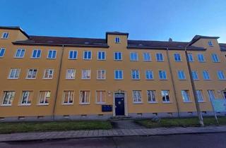 Wohnung mieten in Fritz-Reuter-Straße, 06217 Merseburg, Bezahlbarer Wohnraum in guter Lage - 2. OG links