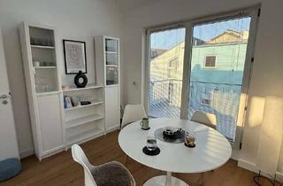 Wohnung mieten in 61381 Friedrichsdorf, Möblierte Traumwohnung in Dillingen: 2 Zimmer| 2 Balkone |neue Küche | neuer Boden