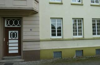 Wohnung mieten in Boostedter Straße 22, 24534 Innenstadt, Große 3-Zimmer-Wohnung in Citynähe! Auch WG-geeignet!