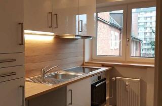 Wohnung mieten in Bei Der Hopfenkarre 28, 22047 Wandsbek, Renovierte 2-Zi.-Wohnung in Wandsbek - sofort verfügbar