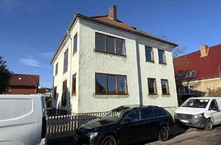 Wohnung mieten in Rosenweg, 39638 Gardelegen, Frisch saniert & direkt einziehen: Moderne 3-Zimmer-Wohnung mit Balkon und Garten