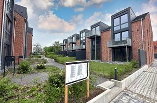 Wohnung mieten in Osterweg 47c, 25899 Niebüll, Helle 3-Zimmer-Dachgeschosswohnung mit Balkon in Niebüll