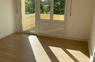 Wohnung mieten in Schieferstr. 14, 73037 Göppingen, Helle - 3 Zimmer mit Balkon in Göppingen-Manzen