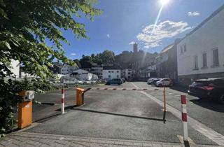Garagen mieten in Hauptstraße/ Maibachstraße 83, 35683 Dillenburg, Stellplatz, Parkplatz mitten in der Stadt