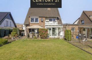 Haus kaufen in 47441 Moers, Zwei Welten, ein Zuhause: Modernes Wohnen in bester Lage.