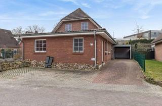 Einfamilienhaus kaufen in 24837 Schleswig, Traumhaftes Einfamilienhaus mit exklusiven Details in familienfreundlicher Lage von Schleswig