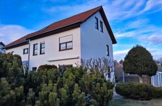 Doppelhaushälfte kaufen in 08525 Plauen, Gemütliches Haus mit Terrasse in Plauen!