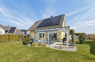 Einfamilienhaus kaufen in Fasanenring, 95445 Oberpreuschwitz, Modernes Einfamilienhaus mit Erdwärmepumpe, PV, Sauna & traumhaftem Südwest-Garten