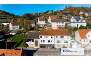 Doppelhaushälfte kaufen in 37688 Beverungen, Charmante Doppelhaushälfte mit Garten & Weitblick