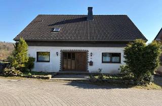 Einfamilienhaus kaufen in 51789 Lindlar, Großzügiges Einfamilienhaus mit Ausbaupotenzial in Zentrumsnähe von Lindlar