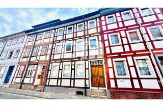 Haus kaufen in 37154 Northeim, Historisches Fachwerk-Juwel mit attraktiver Rendite im Herzen von Northeim